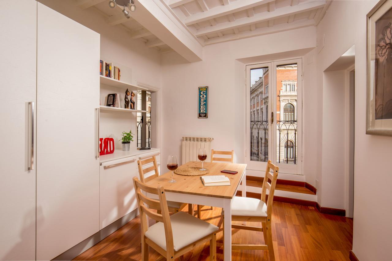 Cozy Studio Parlamento Roma Exterior foto