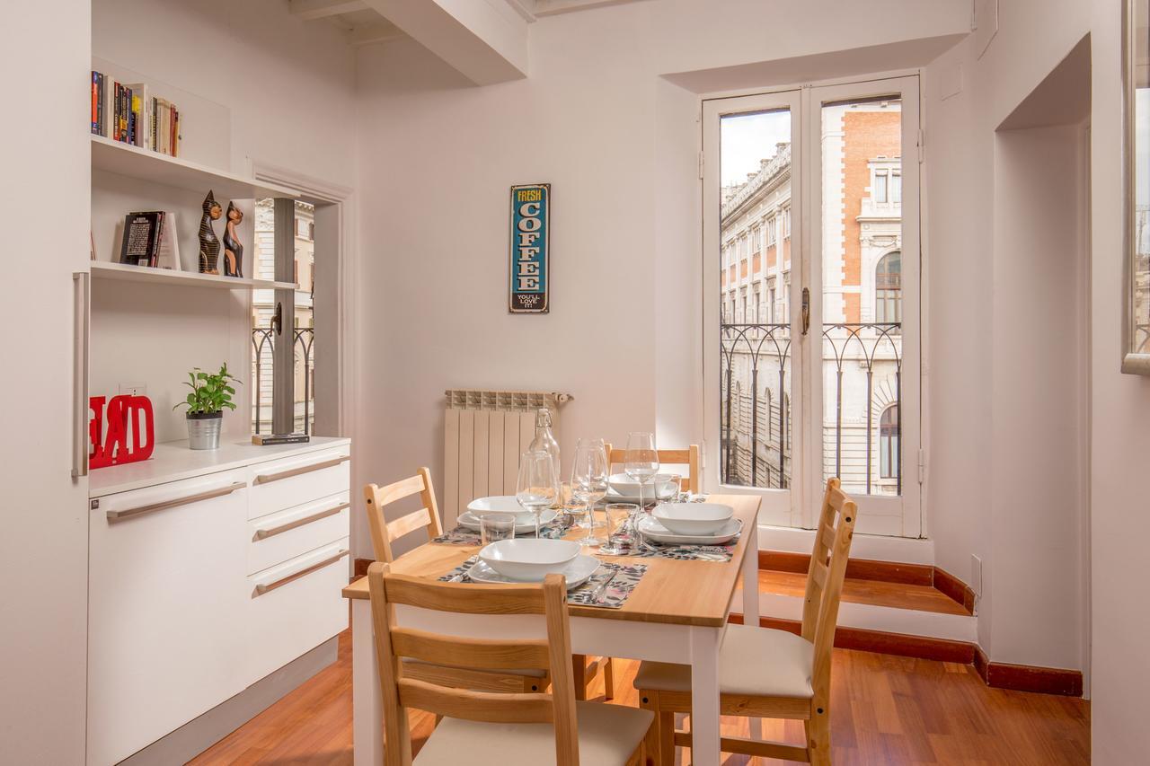 Cozy Studio Parlamento Roma Exterior foto