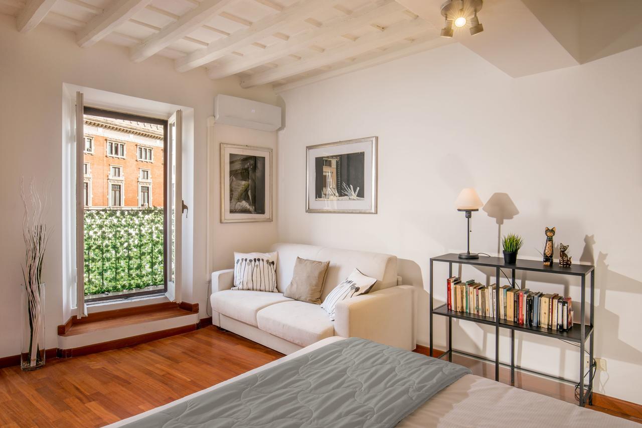 Cozy Studio Parlamento Roma Exterior foto